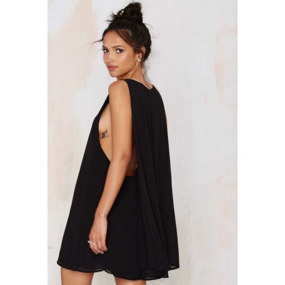 Nasty Gal Fly Or Die Cape Dress - Picture 2 of 12